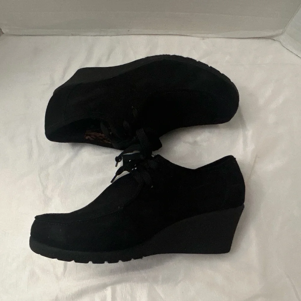 AVENUE shoes